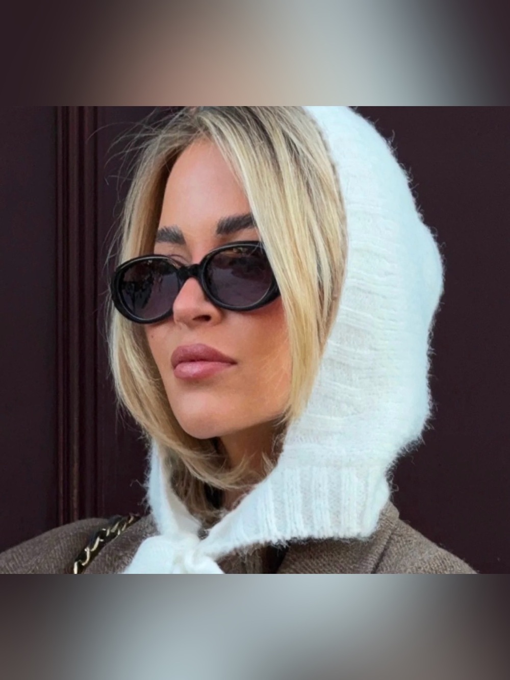 Quay Australia Felt Cute Black Frame Smoke Lens NWT